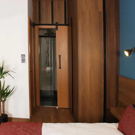 Besiktas Konuk Evi Hotel *
